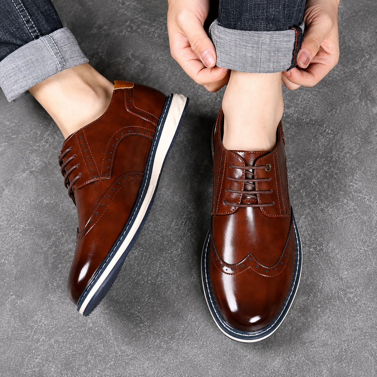 Carlton Brogue Sneakers
